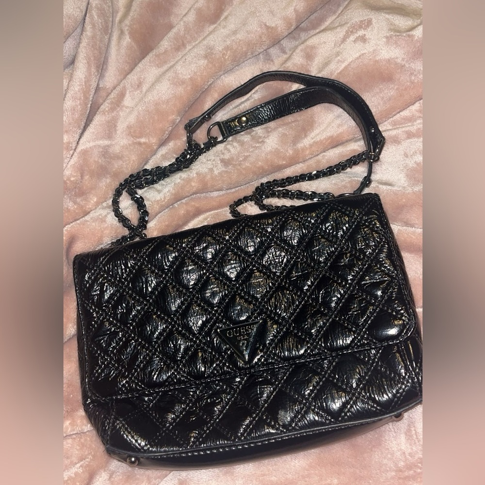 Guess shoulder purse